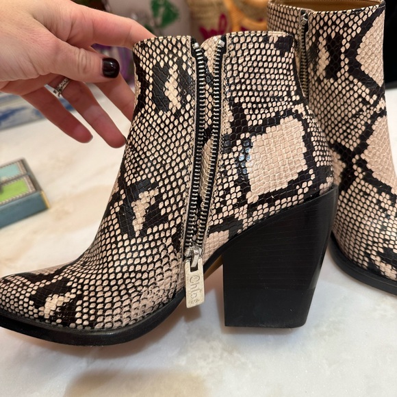 Chloe snakeskin boots / booties - Picture 3 of 8